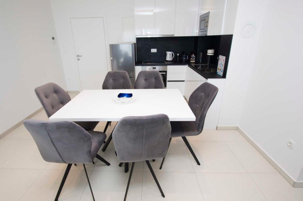 Villa Blue Makarska Bagian luar foto