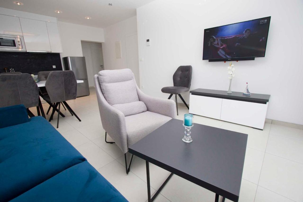Villa Blue Makarska Bagian luar foto