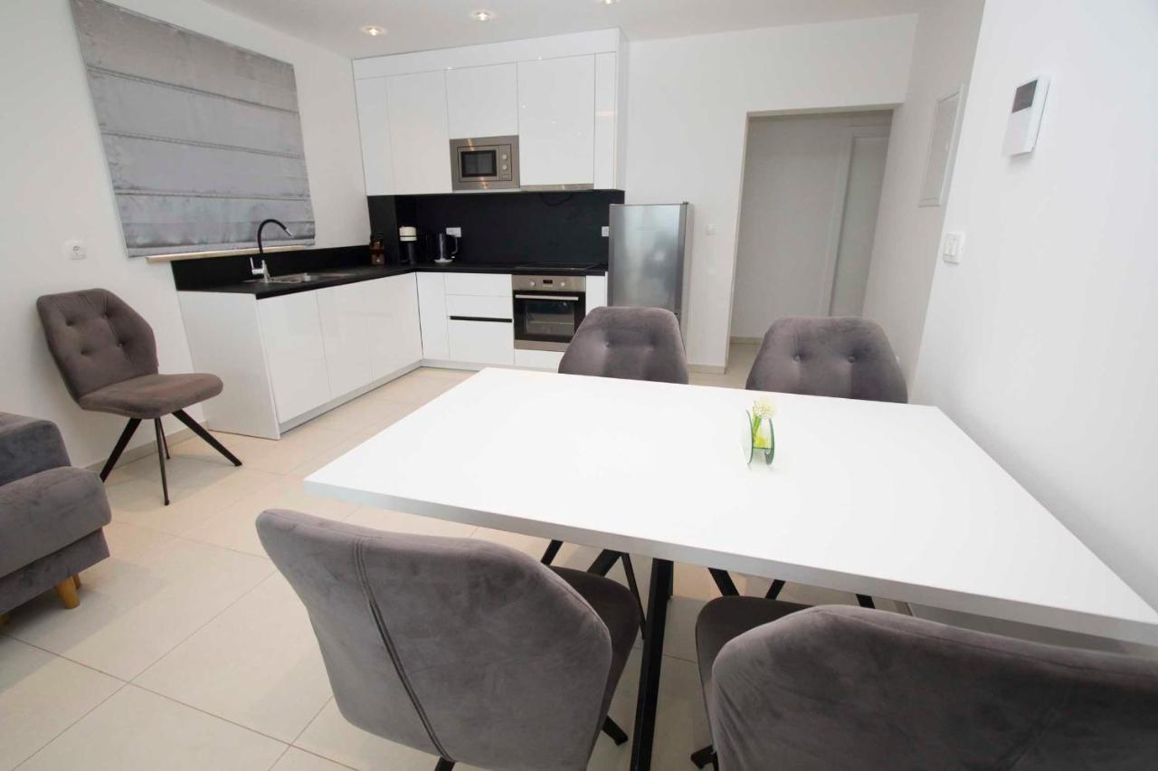 Villa Blue Makarska Bagian luar foto