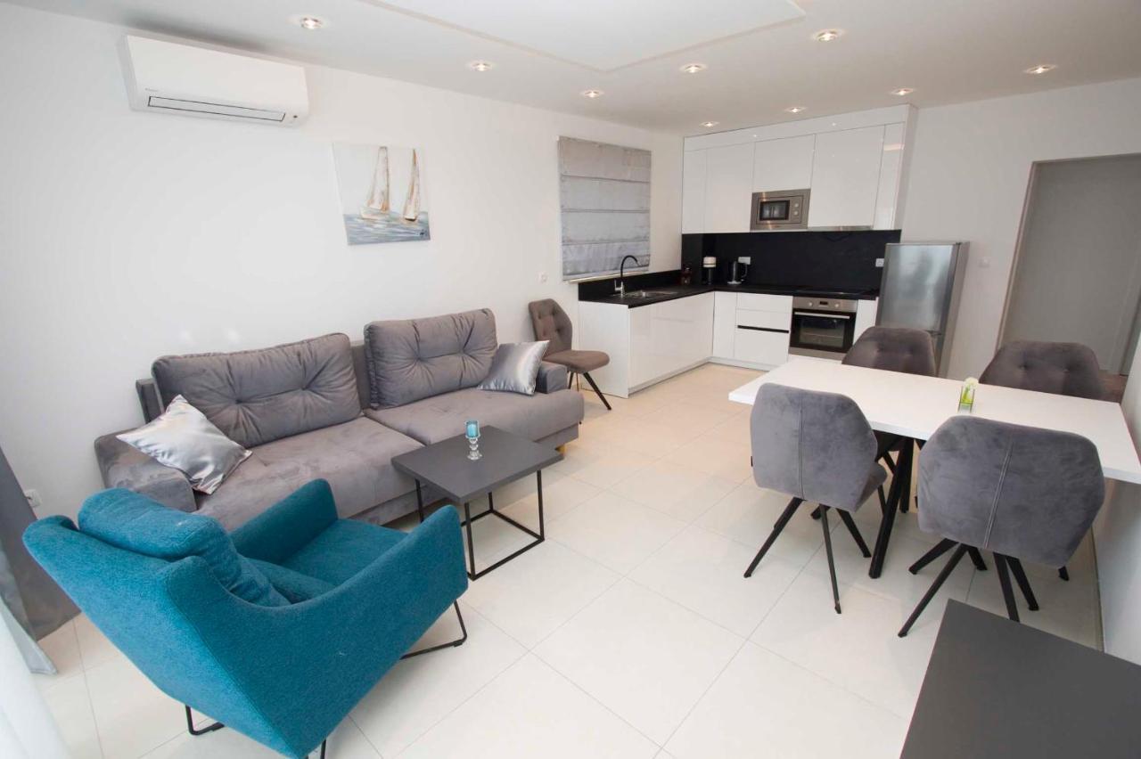 Villa Blue Makarska Bagian luar foto