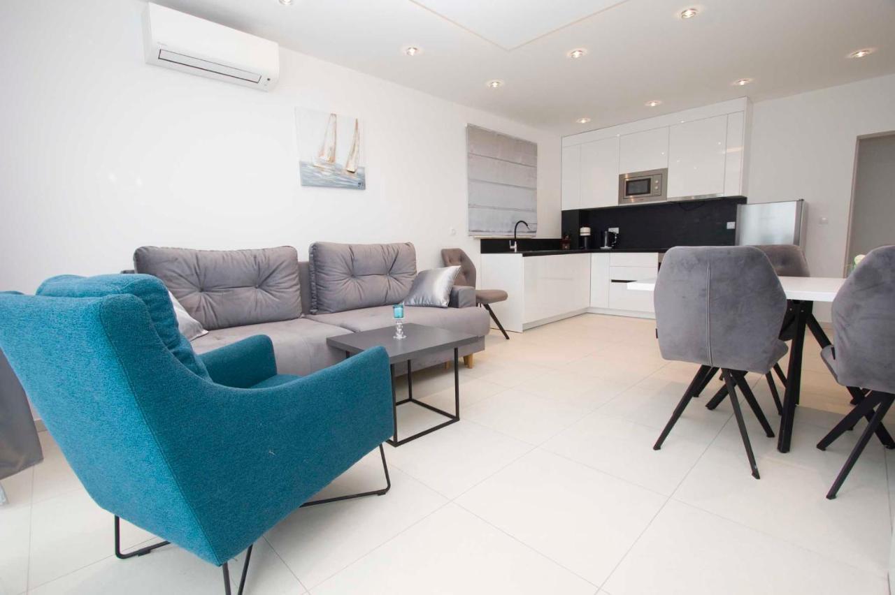 Villa Blue Makarska Bagian luar foto